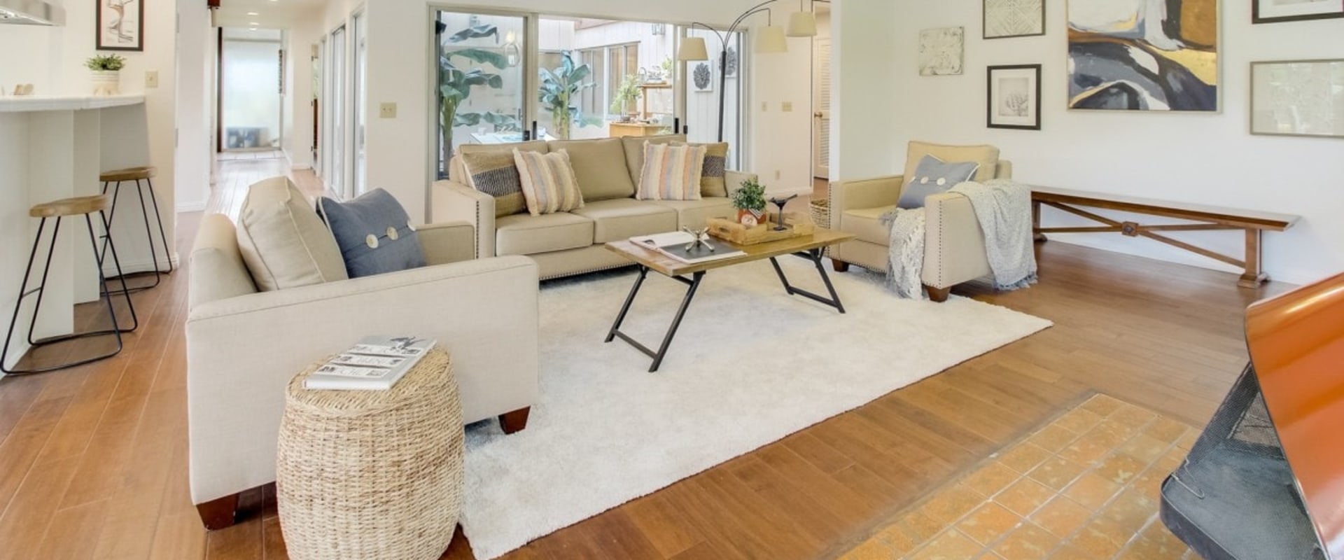 What to buy for home staging?
