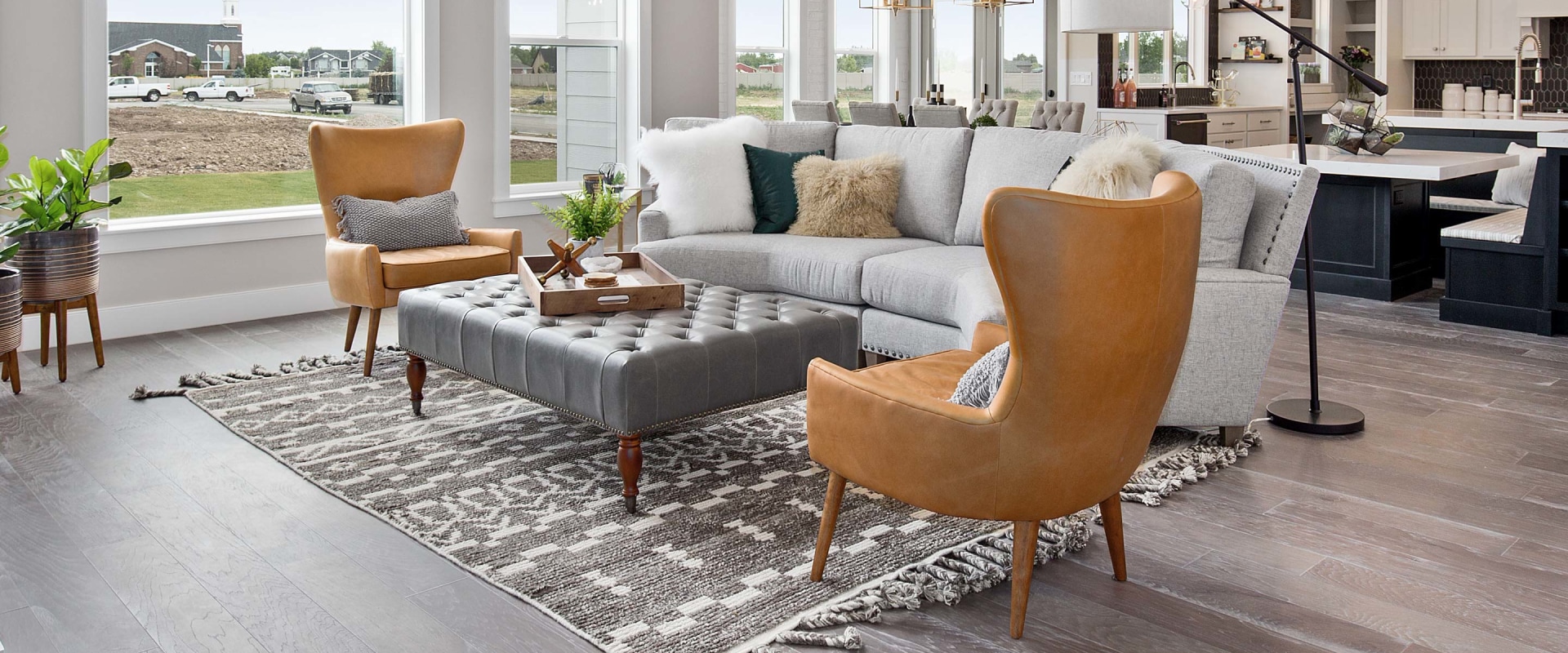 Can home buyers keep staging items?